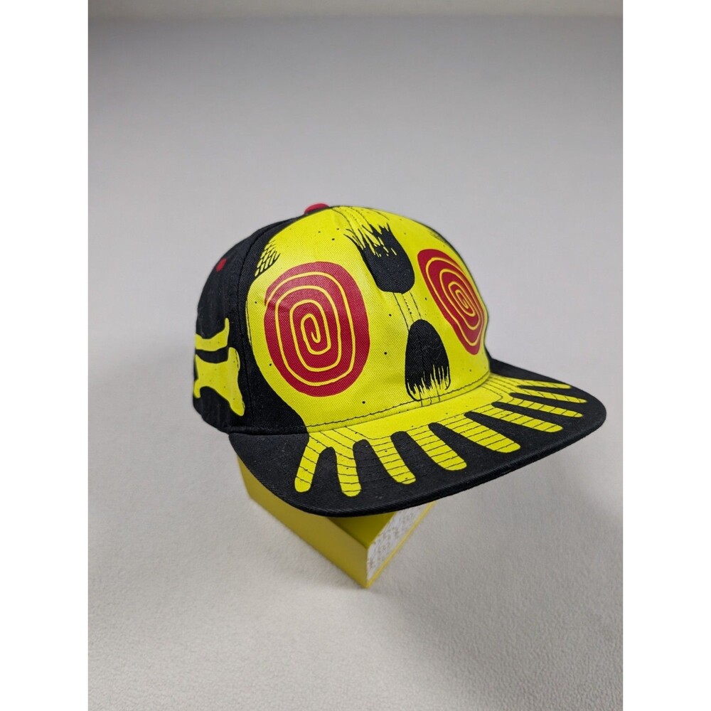 Volcom Skull And Bones Youth Snapback Hat Baseball Cap Skater